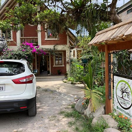 Casa Del Rio En Mindo Bed & Breakfast ภายนอก รูปภาพ