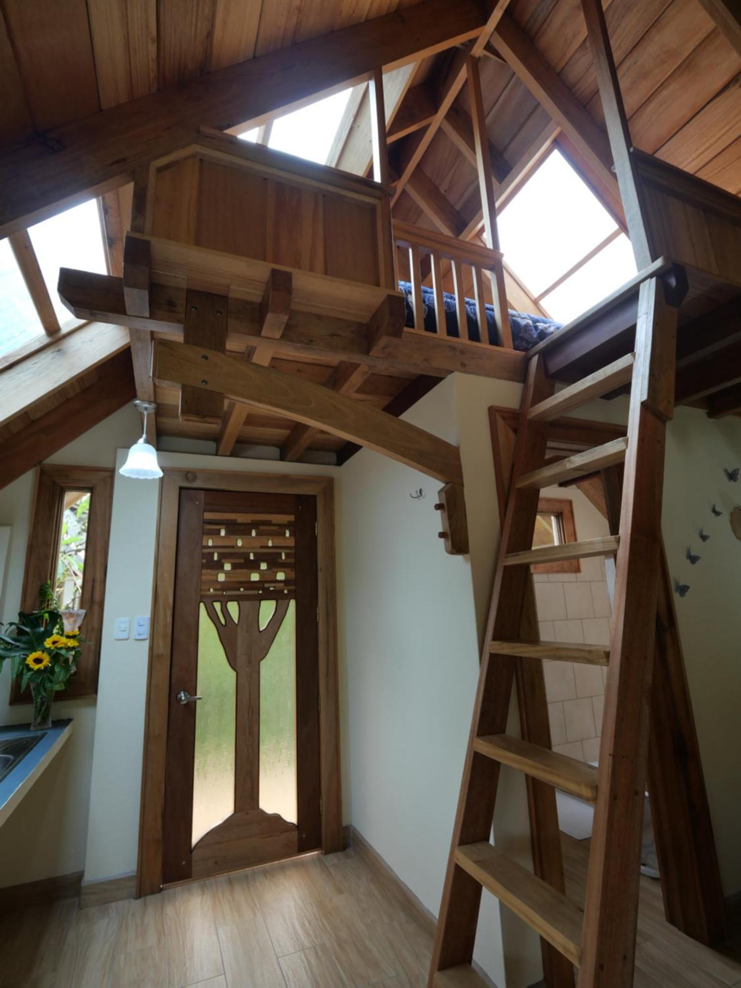 Casa Del Rio En Mindo Bed & Breakfast ภายนอก รูปภาพ