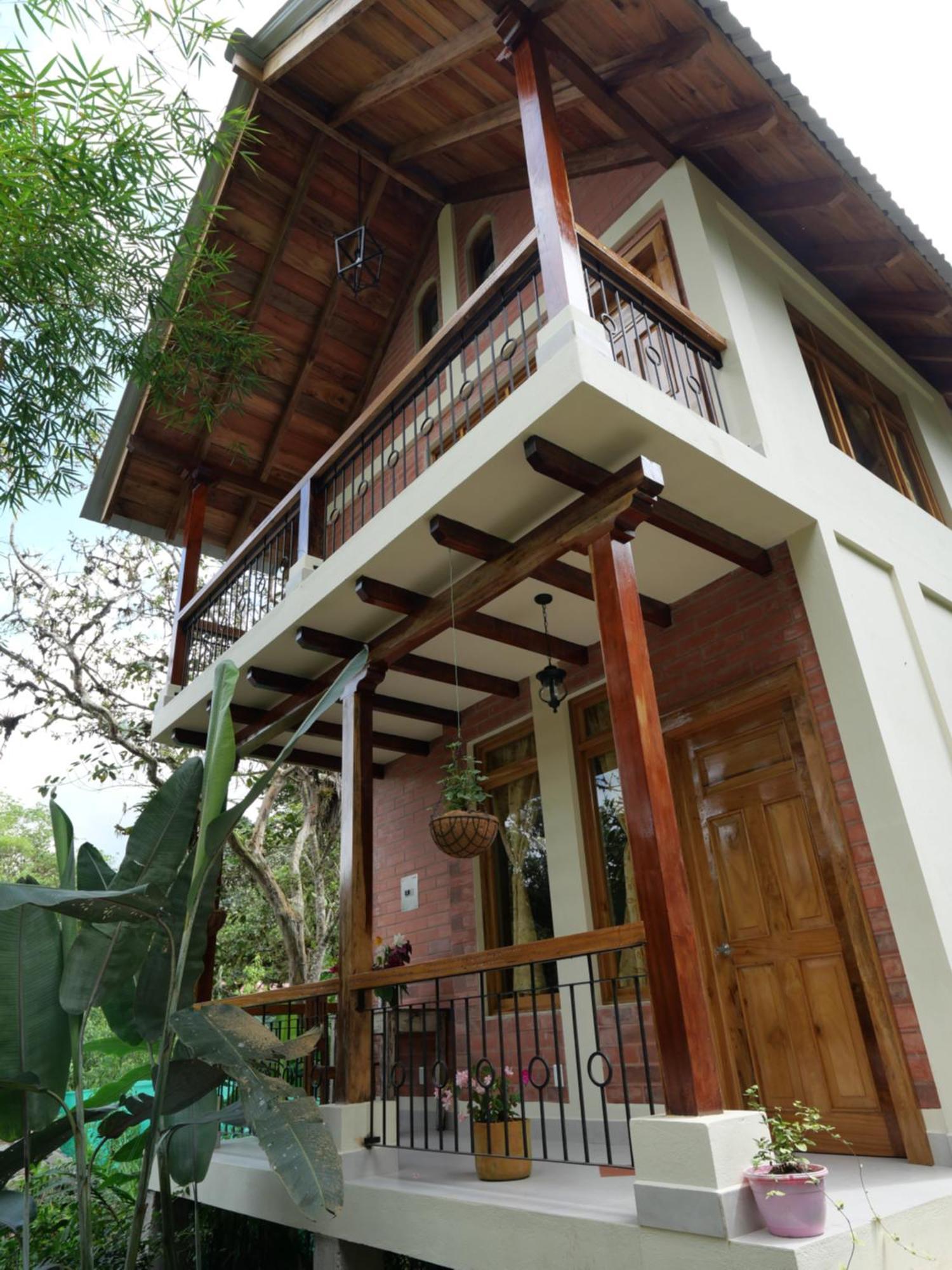 Casa Del Rio En Mindo Bed & Breakfast ภายนอก รูปภาพ